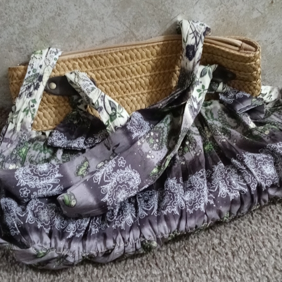 Purse - Picture 3 of 4